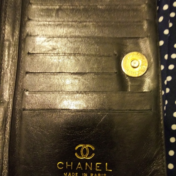 RARE VINTAGE CHANEL LAMBSKIN CLUTCH WALLET - Picture 4 of 6